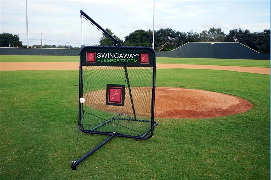 SwingAway 2.0 Hitting Station 1 SwingAway 2.0 Hitting Station